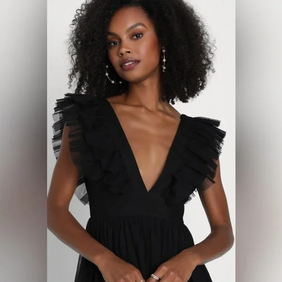 Lulus Simply Delighted Black Mesh Ruffled Backless Maxi Dress Size Medium Formal - Picture 2 of 10